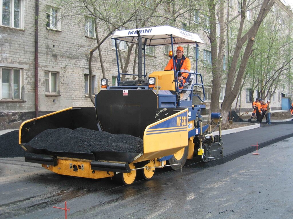 Асфальтоукладчик